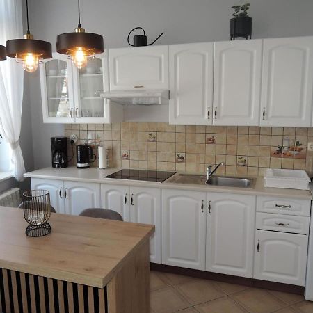 Great Studios Right In The City Center, Winouj Cie 슈비노우이스쳬 외부 사진