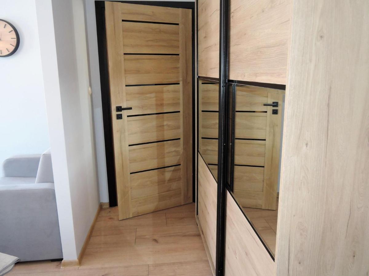 Great Studios Right In The City Center, Winouj Cie 슈비노우이스쳬 외부 사진